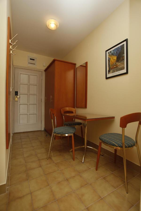 Apartments Perovic Budva Dış mekan fotoğraf